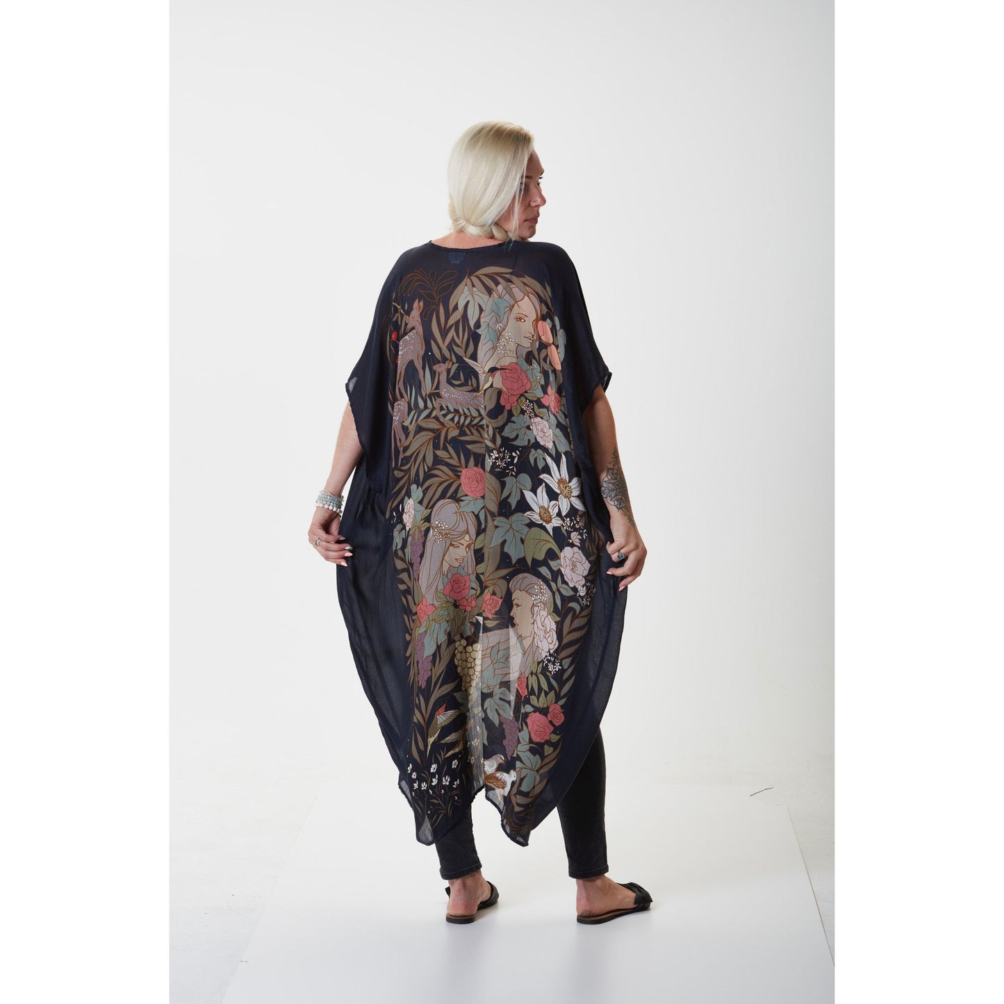 Three Sisters Kimono