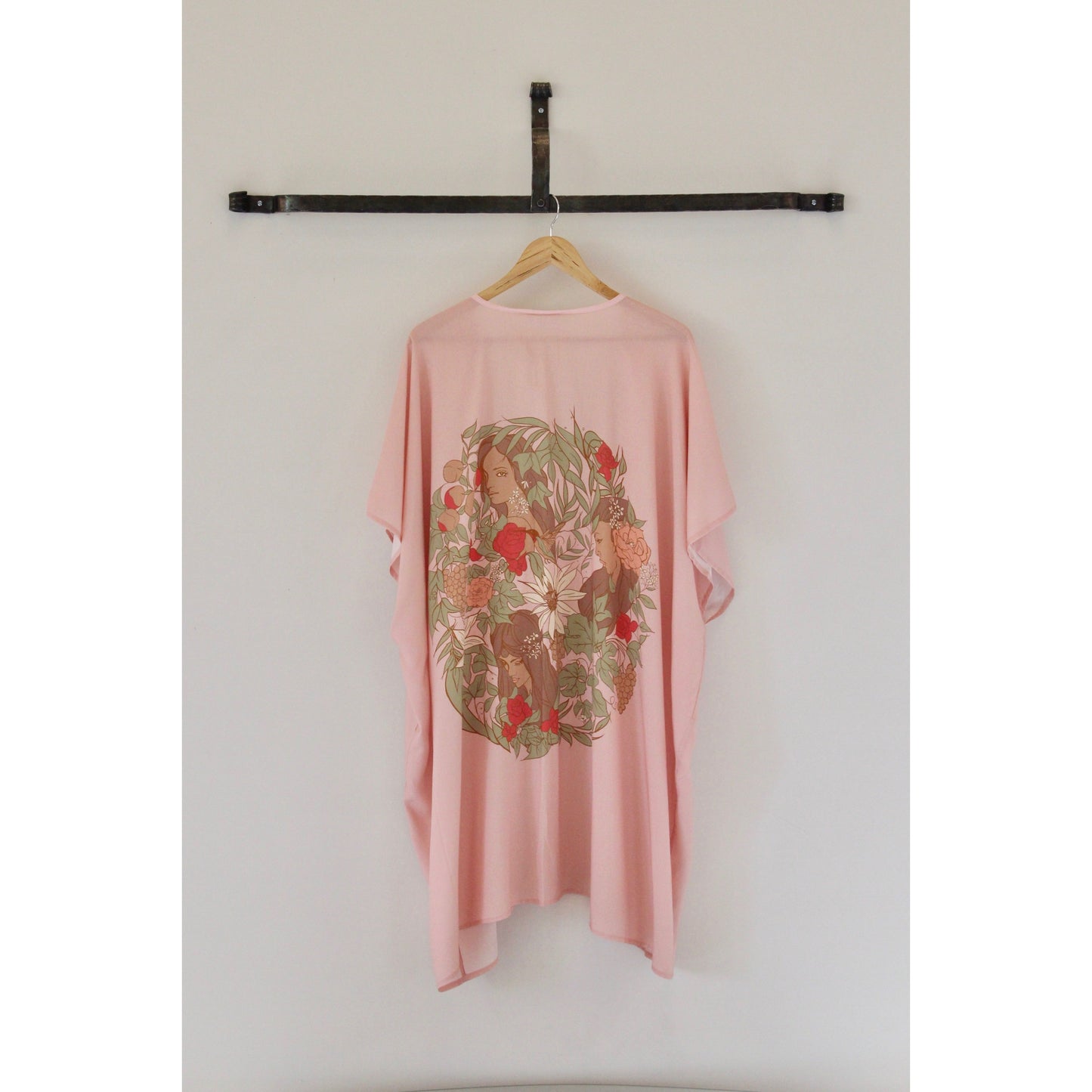 Three Sisters Kimono